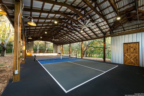 A San Antonio mansion with a covered pickleball court and a two-story pool house is now for sale Tennis Court Size, Barn Gym, Barn Pool House, Home Basketball Court, Backyard Sports, Indoor Tennis, Garage Guest House, Pickleball Court, Home Gym Design