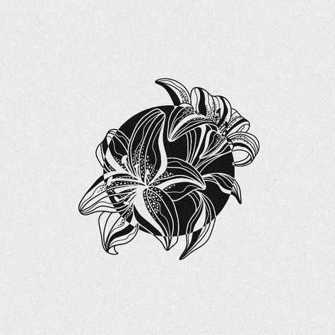 Black and white flower, japanese style notan art Japanese Lily Tattoo, Black Lily Tattoo, Japanese Shoulder Tattoo, Lilly Tattoo Design, Tattoo Lily, Dark Feminine Tattoos, Notan Art, Lillies Tattoo, Flower Japanese