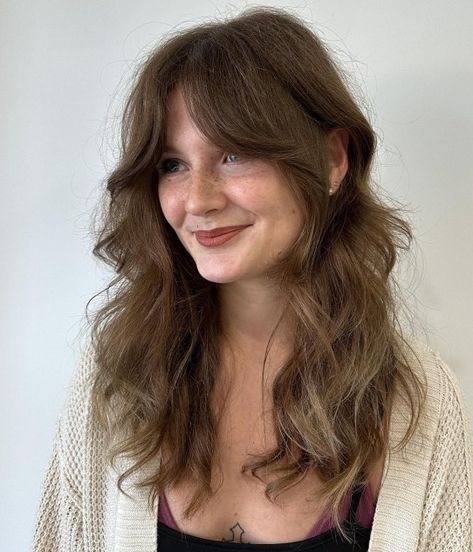 Long Shaggy Cut with Curtain Bangs for Wavy Hair Long Bangs Long Hair Curly, Shag Haircut Wavy Thick Hair, Textured Layers Long Hair Curtain Bangs, Haircuts For Slightly Curly Hair, Layers With Natural Wavy Hair, Shaggy Haircut Curtain Bangs, Wavy Hairstyles Curtain Bangs, Long Hair Shag Curtain Bangs, Wavy Hair Shaggy Haircut