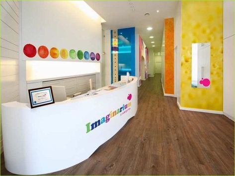 Nursery Reception Area Ideas, Modern Preschool Design, Preschool Reception Area Design, Modern Preschool Classroom, Kindergarten Reception Design, Daycare Reception Area, School Reception Area, Preschool Interior Design, Modern Classroom Design