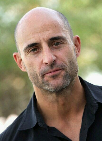 Mark Strong Actor, Bald Actors, Beard Stubble, Face Practice, Bald Men With Beards, Bald Men Style, Mark Strong, Beard Haircut, Bald Man