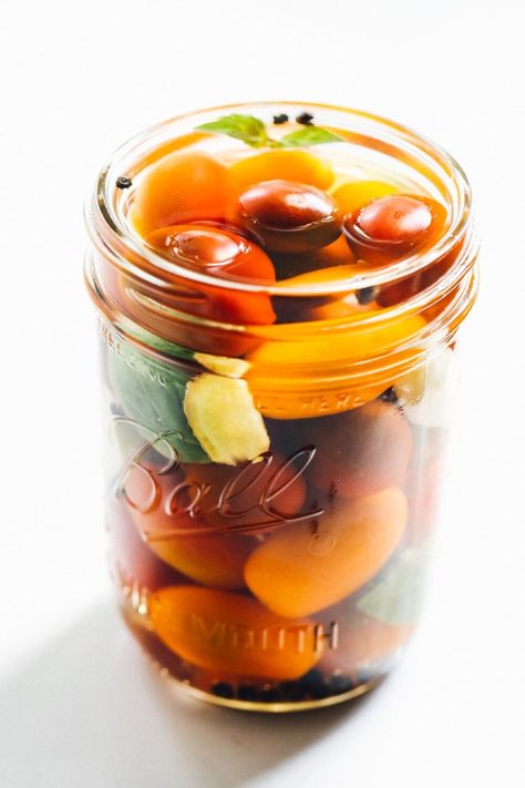 Easy Pickled Cherry Tomatoes • Heartbeet Kitchen Pickled Cherry Tomatoes, Abundance Of Tomatoes, Allotment Recipes, Heartbeet Kitchen, Pickled Things, Pickled Foods, Pickled Tomatoes, Pickled Cherries, Autumn Recipes Vegetarian