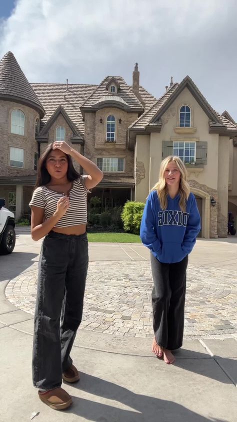 Paisley Nelson, Not Enough Nelsons, Paislee Nelson, New Dance Video, High School Outfits, Cute Preppy Outfits, Tiktok Style, Cute Everyday Outfits, Really Cute Outfits