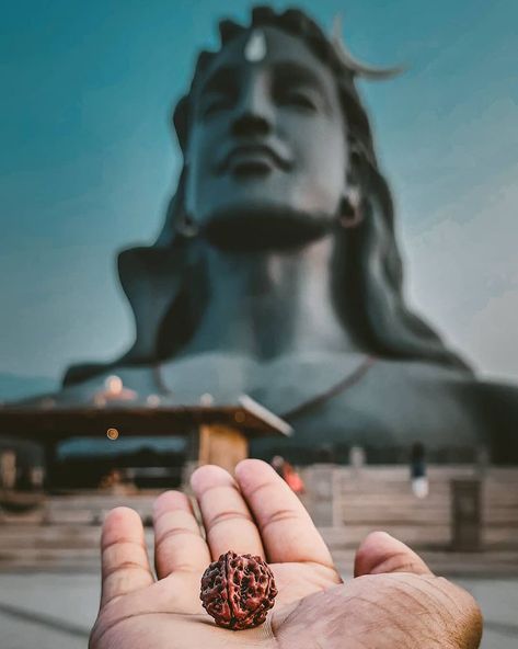 Hara Hara Shambhu Status, Mahadev Dp For Instagram, Mahadev Hand, Sher Singh, Shiva Meditation, Arrow Image, Status Wallpaper, Hand On Head, Hara Hara