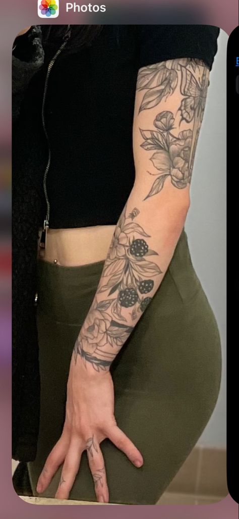 Blackberry Forearm Tattoo, Vines And Flowers Tattoo Sleeve, Blackberry Shoulder Tattoo, Flower Bush Tattoo, Blackberry Bush Tattoo, Blackberry Tattoos, Blackberry Flower Tattoo, Blackberry Branch Tattoo, Blackberry Vine Tattoo