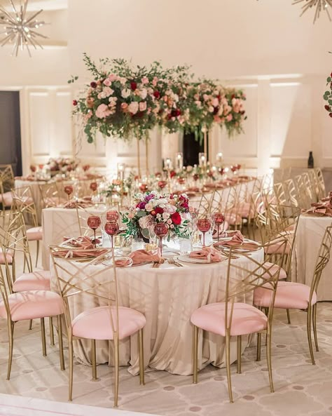 Burgundy And Blush Wedding, Hotel Bel Air, Dream Wedding Decorations, Wedding Furniture, Chair Collection, Wedding Tags, Wedding Party Photos, Salou, Wholesale Flowers