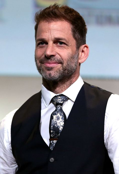 Zack Snyder King Arthur Movie, Man Haircut, Zack Snyder, Best Director, Movie Director, Batman V, Dc Movies, Universe Art, Martin Scorsese