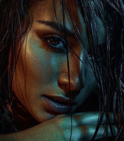 Glitter Shoot, Colour Gel Photography, Chantal Goya, Wet Look Hair, Jameela Jamil, Ig Model, Mariel Hemingway, Skin Details, Girl In Water