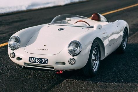 Porsche Dealership, Porsche 550 Spyder, 550 Spyder, Custom Bmw, Porsche 550, Grey Vans, Porsche Sports Car, Porsche Motorsport, Private Plane