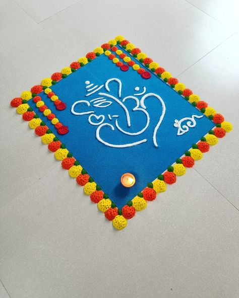 Beautiful rangoli for Ganesh chaturthi 😍🙏 Rangoli For Ganpati Bappa, Rangoli Ideas For Ganesh Chaturthi, Rangoli Designs Ganesh Chaturthi, Ganesha Rangoli With Flowers, Ganesh Chaturthi Rangoli Designs Simple, Lakshmi Pujan Rangoli Easy, Simple Rangoli Designs Ganpati, Diwali Rangoli Designs Aesthetic, Rangoli Design For Ganesh Chaturthi