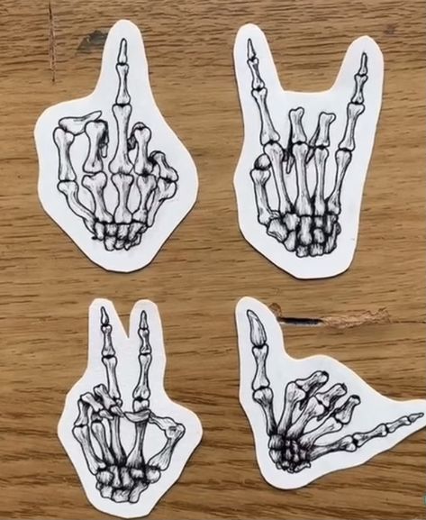 Thigh Tattoos, Eldritch Tattoo, Skeleton Hand Tattoo, Skull Hand Tattoo, Tattoo Outline Drawing, Skeleton Tattoos, Spooky Tattoos, Skull Hand, Best Friend Tattoos