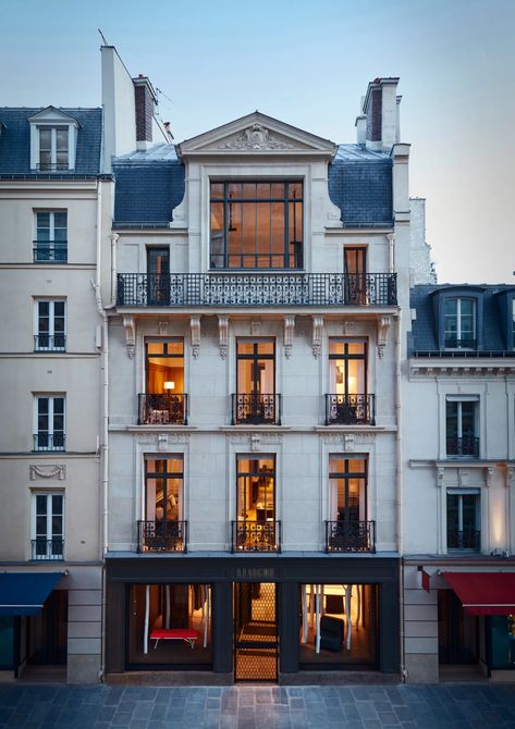 With Its New Paris Flagship, Liaigre Looks Ahead | Architectural Digest Christian Liaigre, French Interior Design, Contemporary Apartment, French Interior, Classical Architecture, New Paris, Facade Architecture, Interior Design Companies, Architectural Digest