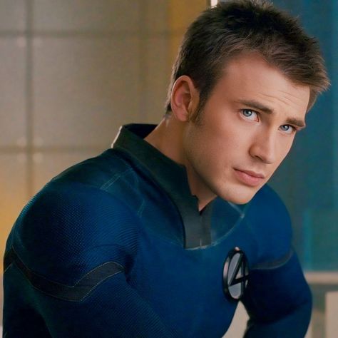 Chris Evans Johnny Storm, Chris Evans Fantastic Four, Johnny Storm Chris Evans, Johnny Storm, Fantastic 4, Human Torch, Fav Characters, Marvel Wallpaper, Fantastic Four