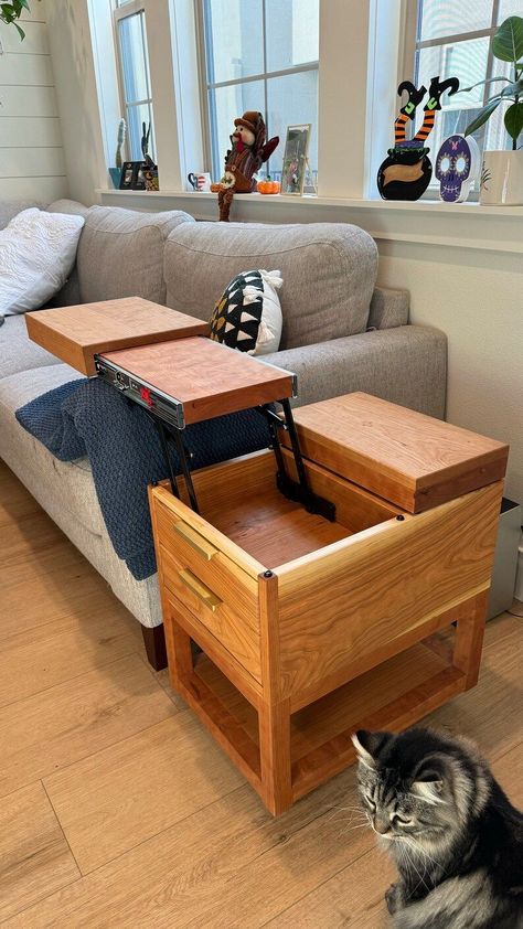 Woodworking Plans Hidden Storage Furniture, Functional Furniture For Small Spaces, Convertable Furniture, Men Living Room Ideas, Diy End Table Ideas, Armrest Table, Scandinavian Coffee Table, Cabinet Tv, Drawers Cabinet