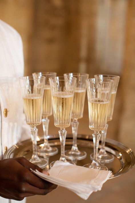 Classic New York City Glamour – Marcy Blum Vintage Champagne Flutes, Rip 20s, Taittinger Champagne, Prosecco Glasses, New York Photography, Wedding Money, City Hall Wedding, Wedding Inside, Vintage Champagne