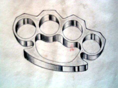 Brass Knuckle Drawing Reference, Knuckle Duster Drawing, Brass Knuckle Drawing, Brass Knuckle Tattoo Design, Knuckle Duster Tattoo, 3d Tattoo Ideas, Brass Knuckle Tattoo, Knuckles Tattoo, Knuckle Tattoo