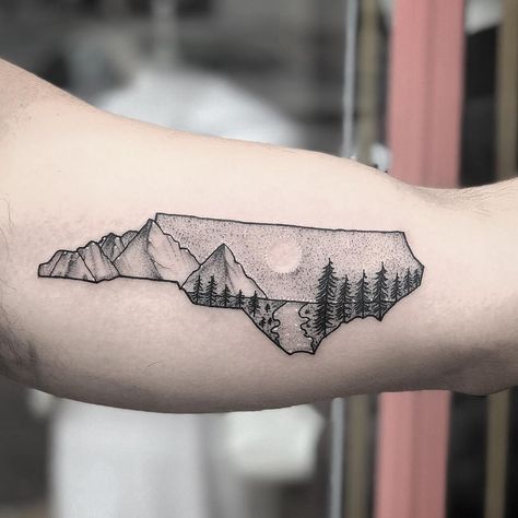 North Carolina mountains for Layne today. Thanks! #justintattoosnc #charlottetattoocompany #blackwork #blackworksubmission #tttism… Carolina Tattoo, North Carolina Tattoo, Tennessee Tattoo, Charlotte Tattoo, Nc Tattoo, State Tattoos, Tattoos Mandala, Hiking Tattoo, Tattoos Geometric