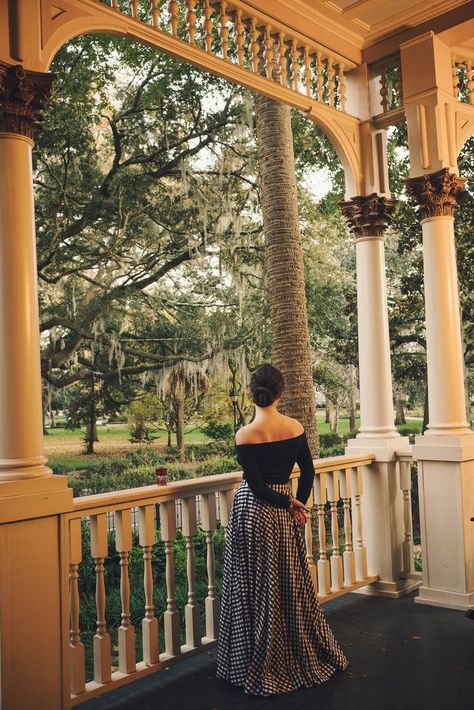 Southern Belle Aesthetic, Savannah Core, Southern Gothic Aesthetic, Belle Aesthetic, Southern Aesthetic, Ann Street Studio, Jamie Beck, Mario Testino, Southern Gothic