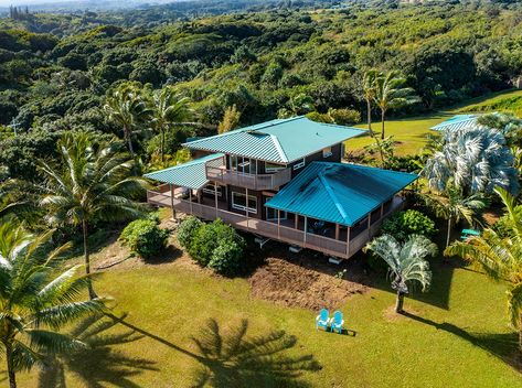 Nearly 27-acre private estate with panoramic ocean views // Presented by: Josh Jerman and Tim Stice | Hawaii Life Real Estate Brokers // #luxuryhomemagazine #luxuryhomes #luxuryrealtor #luxuryrealestate #luxury #home #house #luxurydesign #architecture #design #homeinspiration #lifestyle #decor #realestate #luxurylife #realtor #homedesign #interiordesign #hawaii Hawaii Luxury, Hawaii Real Estate, Hawaii Life, Luxury Rentals, Home Magazine, Ocean Views, Real Estate Broker, Home House, House And Home Magazine