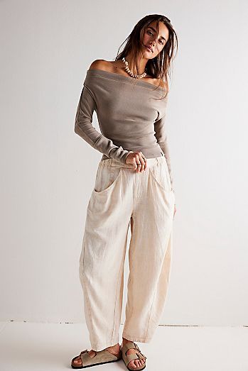 Cool Harbor Wide-Leg Pants | Free People Barrel Pants, Simple Sandals, High Road, White Linen Pants, Outfits Y2k, Plus Size Summer, Boho Casual, Moto Boots, Pull On Pants