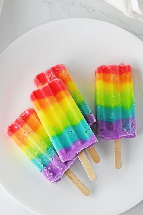 Rainbow Popsicles, Rainbow Snacks, Rainbow Drinks, Rainbow Treats, Little Pony Cake, Fun Money, Rainbow Fruit, Incredible Edibles, Rainbow Food