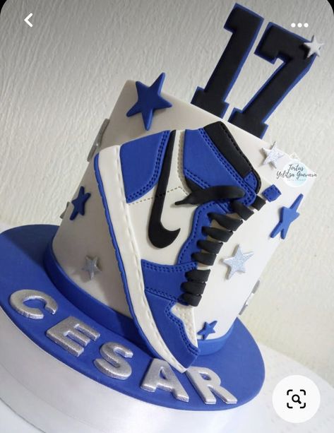 Jordan Shoes Cake Ideas, Jordan Bday Cake, Nike Jordan Cake Birthday, 16th Birthday Cake For Boys Sweet 16, Sweet 16 Sneaker Ball Cake Ideas, Sneaker Birthday Party Ideas, First Kickback Birthday, Sneaker Cupcakes, Sneaker Ball Cake Ideas