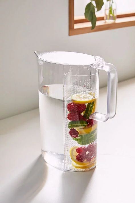 Water Jugs, Fruit Infused Water, Kitchen Organisation, Cooking Gadgets, Fruit Infused, Gorgeous Kitchens, Cool Kitchen Gadgets, Kitchen Stuff, Kitchen Items