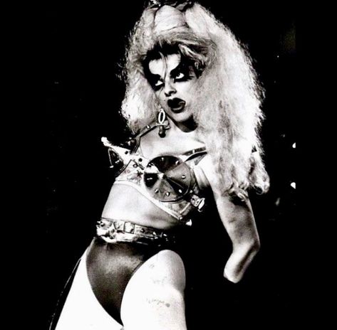 NINA HAUGEN Chica Punk, Marla Singer, Montreux Jazz Festival, Rock And Roll Girl, Nina Hagen, Women In Music, Rock N’roll, Rocky Horror, Club Kids