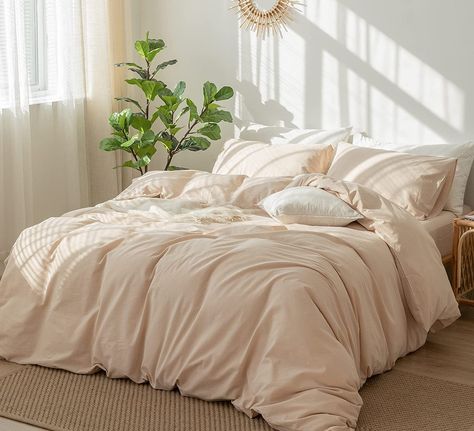 Cream Bedding, Work Space Decor, Bedroom Essentials, White Duvet Covers, Bedding Duvet, Outdoor Dining Furniture, Duvet Bedding, Cotton Duvet Cover, Cotton Duvet