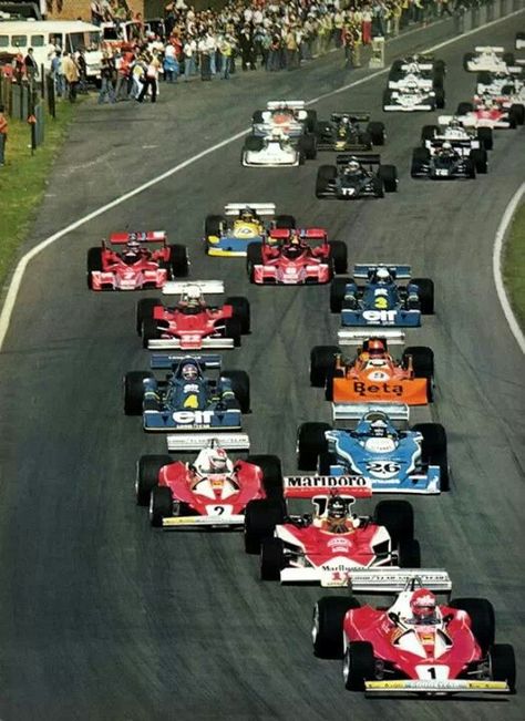 Awesome! Clay Regazzoni, Niki Lauda, Belgian Grand Prix, James Hunt, F1 Wallpaper Hd, Grand Prix Racing, Gilles Villeneuve, Classic Racing Cars, Classic Cars Trucks Hot Rods