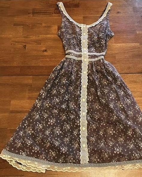 Prarie Dresses, Early 70s Fashion, Vintage Prairie Dress, Gunne Sax Dress, Cottagecore Style, Mini Sundress, 70s Dress, Prairie Dress, Gunne Sax