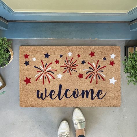 Fireworks Doormat Summer, Fourth of July Doormat Outdoor, Summer Porch Decor, Red White and Blue Decor, 4th of July Doormat, Summer Door Mat - Etsy Summer Door Mat, Welcome Text, Doormat Diy, Red White And Blue Decor, White And Blue Decor, Doormat Ideas, Summer Doormat, Spring Doormats, Door Mat Diy