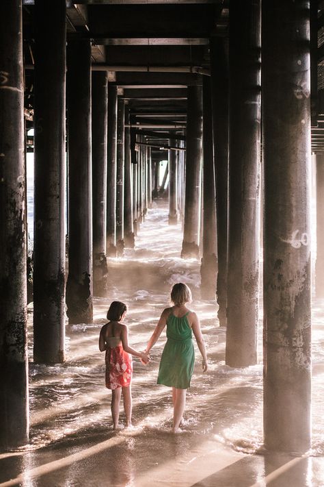 Under Pier Photoshoot, Santa Monica Photoshoot, Santa Monica Pier Photoshoot, Pier Ideas, Pier Photoshoot, 22 Photoshoot, Pier Photos, Swim Photoshoot, Beach Posing