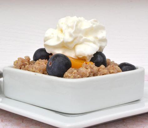 Peach & Blueberry Quinoa Dessert - Crafty Cooking Mama Blueberry Peach Quinoa Bake, Quinoa Dessert, Quinoa Desserts, Blueberry Quinoa, Quinoa Bake, Dessert Alternatives, Peach Blueberry, Cooking Mama, Kiss The Cook