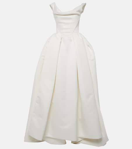 Bridal Nova Bagatelle gown in white - Vivienne Westwood | Mytheresa Vivienne Westwood Nova Bagatelle, Vivienne Westwood Bagatelle, Vivienne Westwood Vintage Wedding Dress, Vintage Vivienne Westwood Bridal, Ysl Wedding Dress, Vivienne Westwood Bridal 2024, 90s Vera Wang Wedding Dress, Silk Ball Gown Wedding Dress, Blair Waldorf Wedding Dress