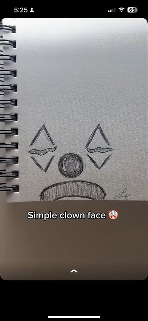 Simple Clown Face Drawing, Clown Eye Drawing, How To Draw A Clown, Winky Face Drawing, Drawing Ideas Clown, Clown Drawing Easy, Clown Face Drawing, Clown Drawing Sketch, Clown Doodles