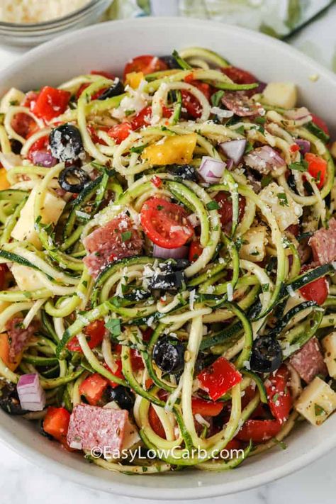 Zucchini Noodles Spaghetti, Raw Zucchini Salad, Zoodle Salad, Zucchini Pasta Salad, Zucchini Noodles Salad, Noodles Salad, Chicken Zoodle Soup, Eating Bird Food, Spaghetti Salad