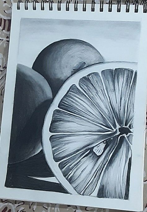 Drawing With Shading Pencil, Croquis, Happy Pencil Drawings, Pencil Sketches Creative Inspiration Nature, Art Sketches Still Life, How To Do Pencil Shading, Still Life Painting Pencil Shading, Charcoal Art Simple, Simple Pencil Shading Drawings