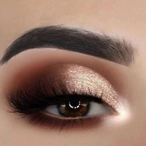 Summer Eyeshadow, Red Lips Makeup Look, Make Your Eyes Pop, Winged Eyeliner Tutorial, Korean Makeup Tutorials, Plouise Makeup Academy, Prom Makeup Looks, Korean Eye Makeup, Formal Makeup