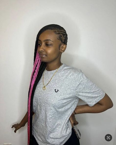 Lemonade Braids Hairstyles With Heart, Small Lemonade Braids With Heart, Peekaboo Lemonade Braids, Straight Back Feed In Braids With Color, Long Lemonade Braids To The Side, Colored Cornrow Braids, Stitch Braids With Color, Lemonade Braids With Color, Cute Back To School Hairstyles Black