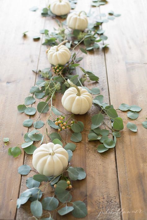 White Pumpkin Centerpieces, Pumpkin Tablescape, White Pumpkin Decor, Pumpkin Table Runner, Pumpkin Wedding, Thanksgiving Table Settings, Fall Tablescapes, Pumpkin Centerpieces, Thanksgiving Tablescapes