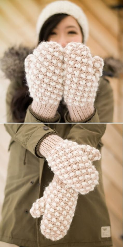 Chunky Warm Crochet Mittens. These fantastic chunky crochet mittens in the pictures below will amaze you with their bulkiness and warmth. They have a wool lining made of “thrums”, that are made strategically into the mitten so that they provide such coziness and comfiness! And they of course work up super fast as well! #freecrochetpattern #gloves #mittens Diy Crochet Mittens, Chunky Mittens Crochet Pattern Free, Crochet Wool Mittens, Crochet Hat And Mittens Free Pattern, Chunky Knit Mittens Pattern Free, Crochet Chunky Mittens, Chunky Crochet Mittens Free Pattern, Fast Christmas Crochet, Mitten Crochet Pattern Free