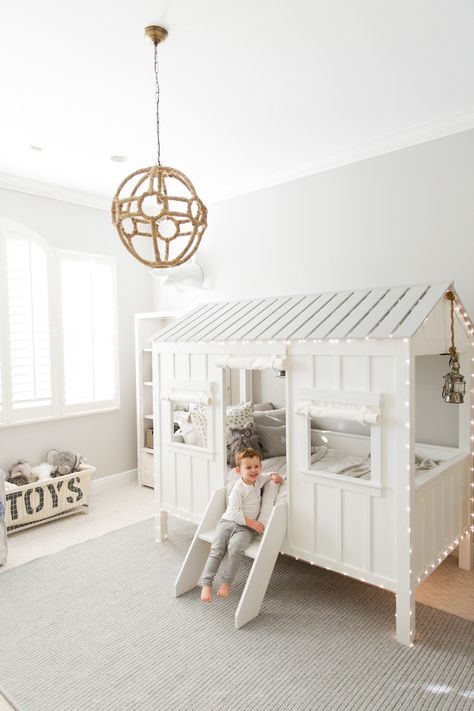 Fun Toddler Bedroom, Cool Toddler Beds, Diy Kids Bed, Playhouse Bed, Fashionable Hostess, Room Boy, Toddler Bedroom, Toddler Boys Room, Rh Baby