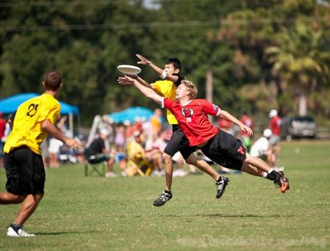 Ultimate Frisbee Aesthetic, Frisbee Games, Ultimate Frisbee, Game Pictures, Black American, Mood Board, Vision Board, Sports, Quick Saves