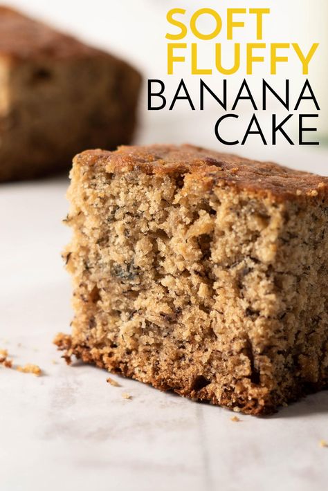 Oatmeal Breakfast Cake, Banana Oatmeal Cookies, Banana Cake Recipe, Square Cake Pans, Overripe Bananas, Baked Banana, Banana Oatmeal, Oatmeal Breakfast, Breakfast Cake