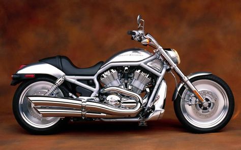 Harley-Davidson V-Rod Art Harley Davidson, Cb 650f, Harley Davidson Scrambler, Harley Davidson Birthday, Harley V Rod, Harley Davidson Crafts, Harley Davidson Wedding, Harley Davidson Road King, Мотоциклы Harley Davidson