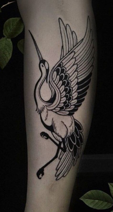 Crane Wings Tattoo, 2 Cranes Tattoo, Crane Tattoo Leg, Heron Tattoo Traditional, Traditional Crane Tattoo, Tricep Tattoo Ideas, Crane Tattoo Design, Japanese Crane Tattoo, Black Gray Tattoo