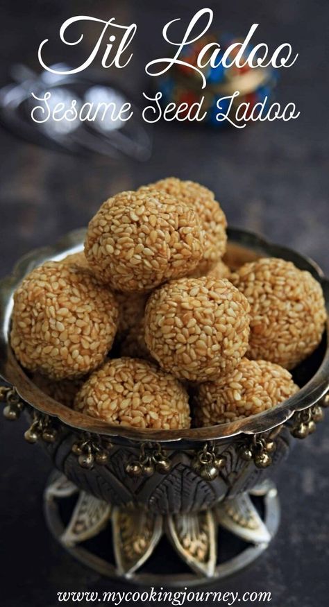 A quick and easy dessert made with just 3 ingredients. The sesame seeds are so healthy and perfect for winter months.  #sesame #ladoo #indian #dessert #sweettooth #recipes #mycookingjourney Arabic Dessert, Milk Dessert, Food Stamps, Sweet Meat, Indian Dessert Recipes, Indian Sweet, Persian Food, Fusion Food, Indian Sweets