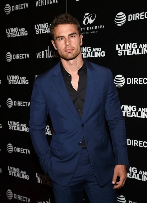 Theo James' Transformation in Photos: From 'Divergent' to Now | J-14 Theo James Red Carpet, Theo James Hot Pics, Fit Celebs Men, Theo James 2024, Theo James Boyfriend Material, Theo James The Gentlemen Outfits, Theo James Shirtless Pictures, Theo James Suit, Four Divergent Theo James