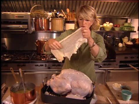 Martha Stewart Perfect Roast Turkey, Martha Stewart Turkey 101, Martha Stewart Puff Pastry Turkey, Martha Stewart Cheesecloth Turkey, Turkey Cheese Cloth, Turkey Cooked With Cheesecloth, Turkey With Cheesecloth Martha Stewart, Cheesecloth Turkey Recipe Martha Stewart, Turkey Cheesecloth Recipe